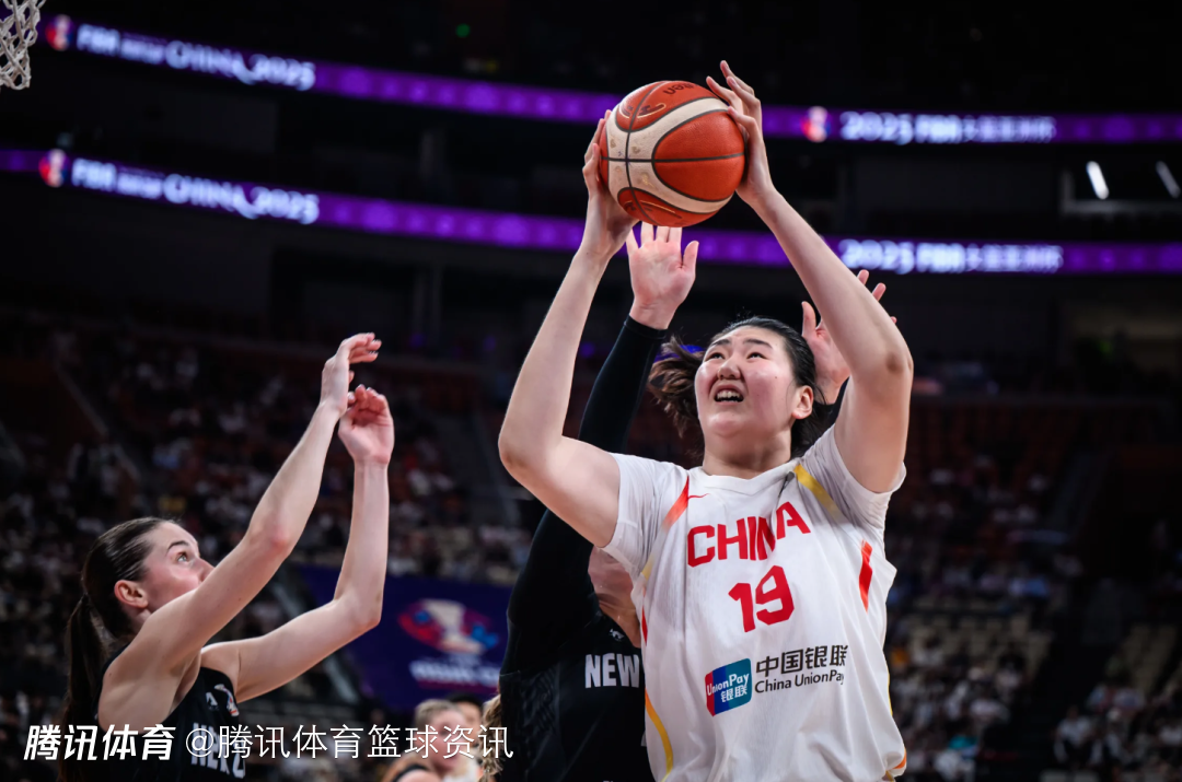 亚太杯半决赛：中国女篮大胜澳大利亚晋级决赛的简单介绍