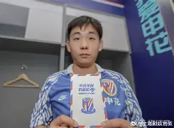 关于上海申花困境重重,教练组面临严峻挑战的信息 关于上海申花困境重重,教练组面临严峻挑战的信息